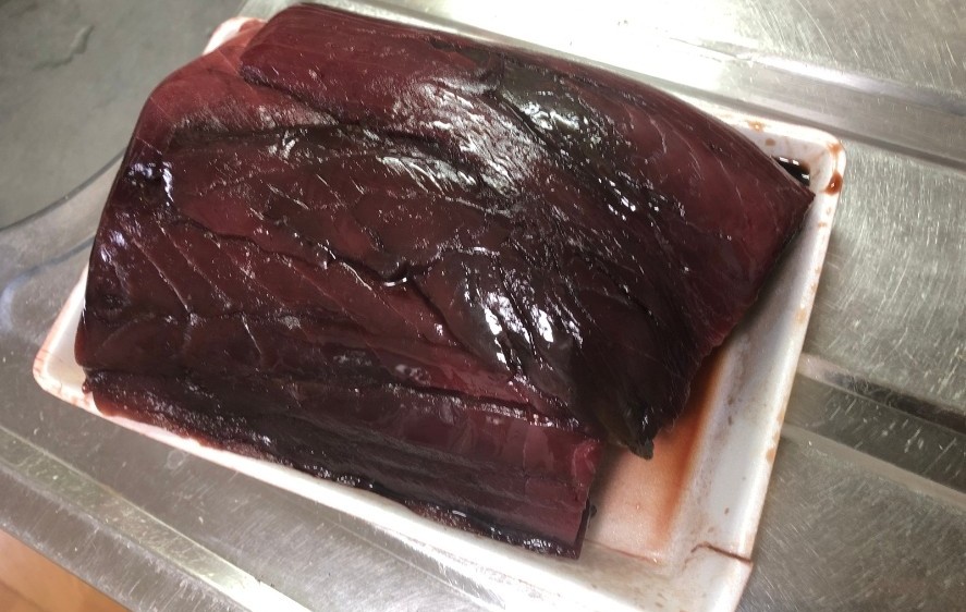 加熱用マグロ 骨は入っていません